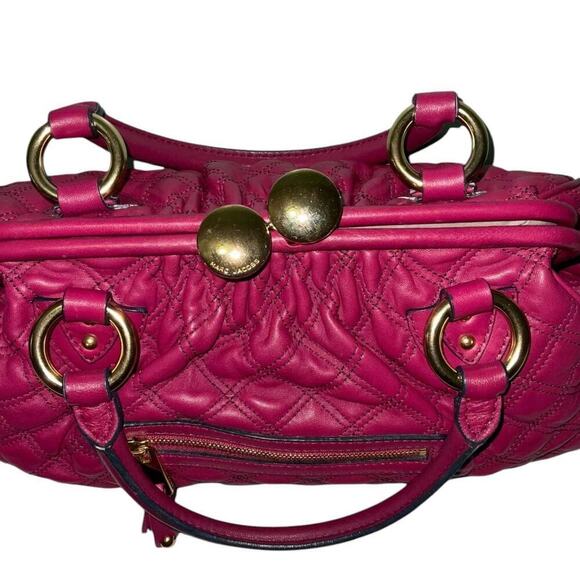 MARC JACOBS Quilted Leather Stam Bag - Picture 9 of 16